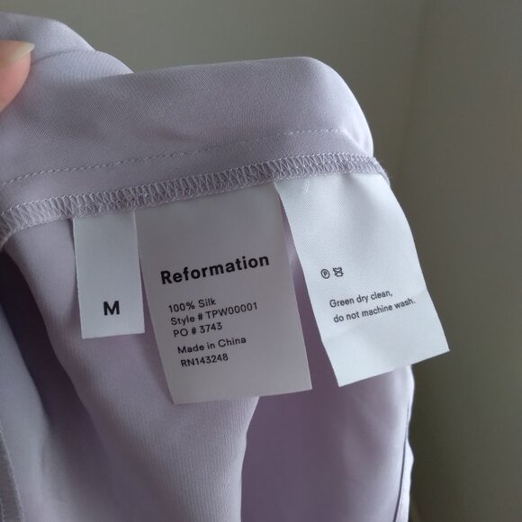 Reformation Gigi Silk Cami Top in Lilac Size Medium - Picture 5 of 6